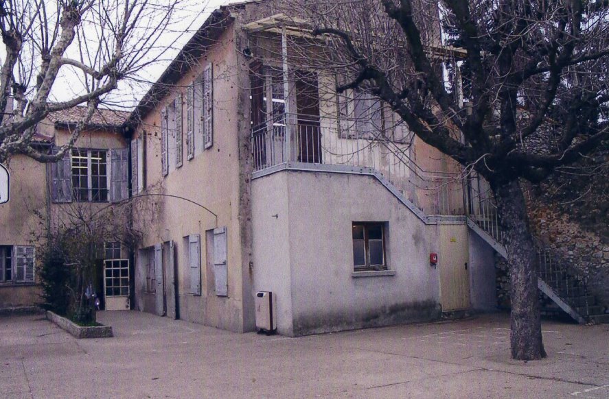 école